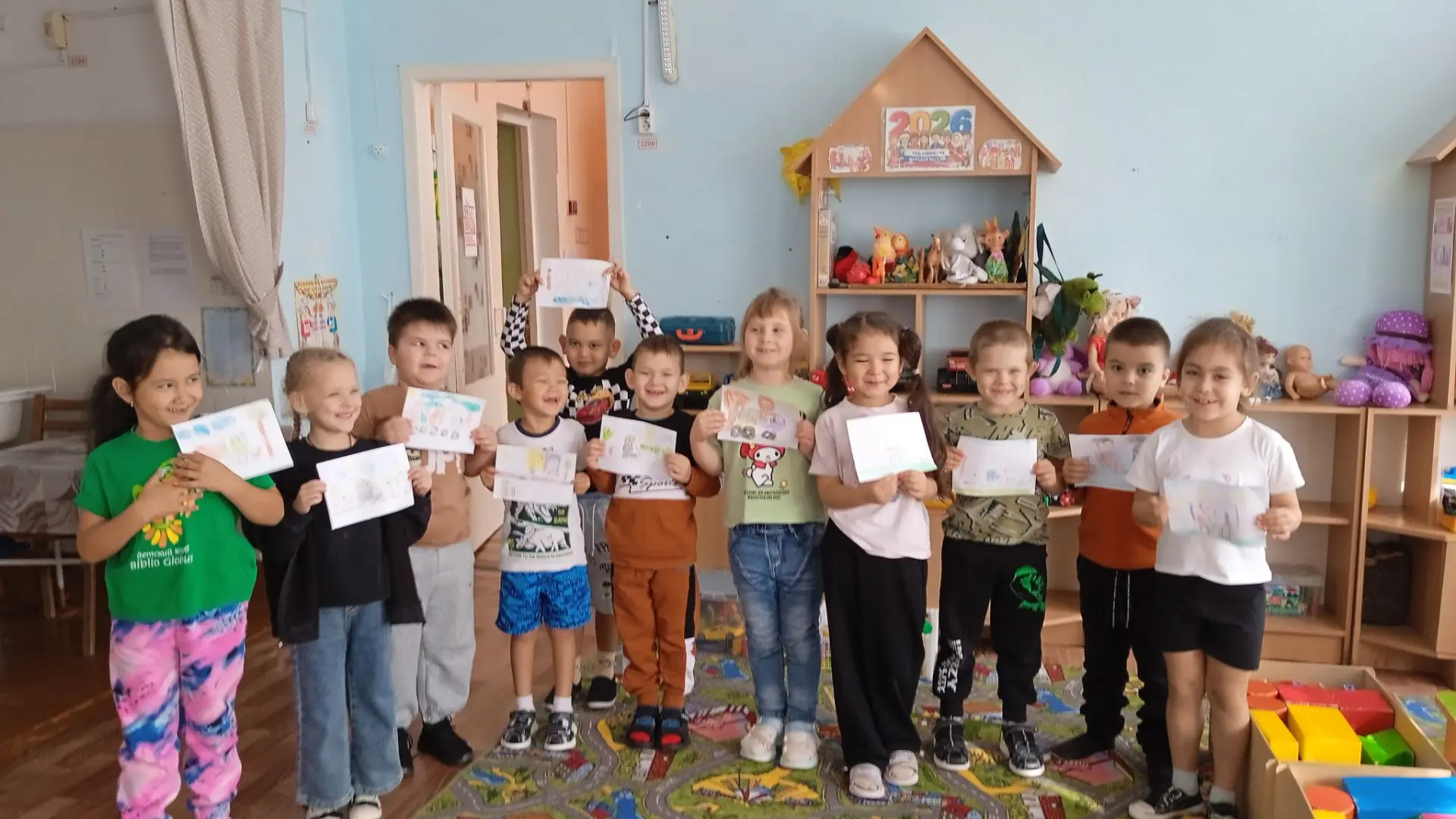 Фото