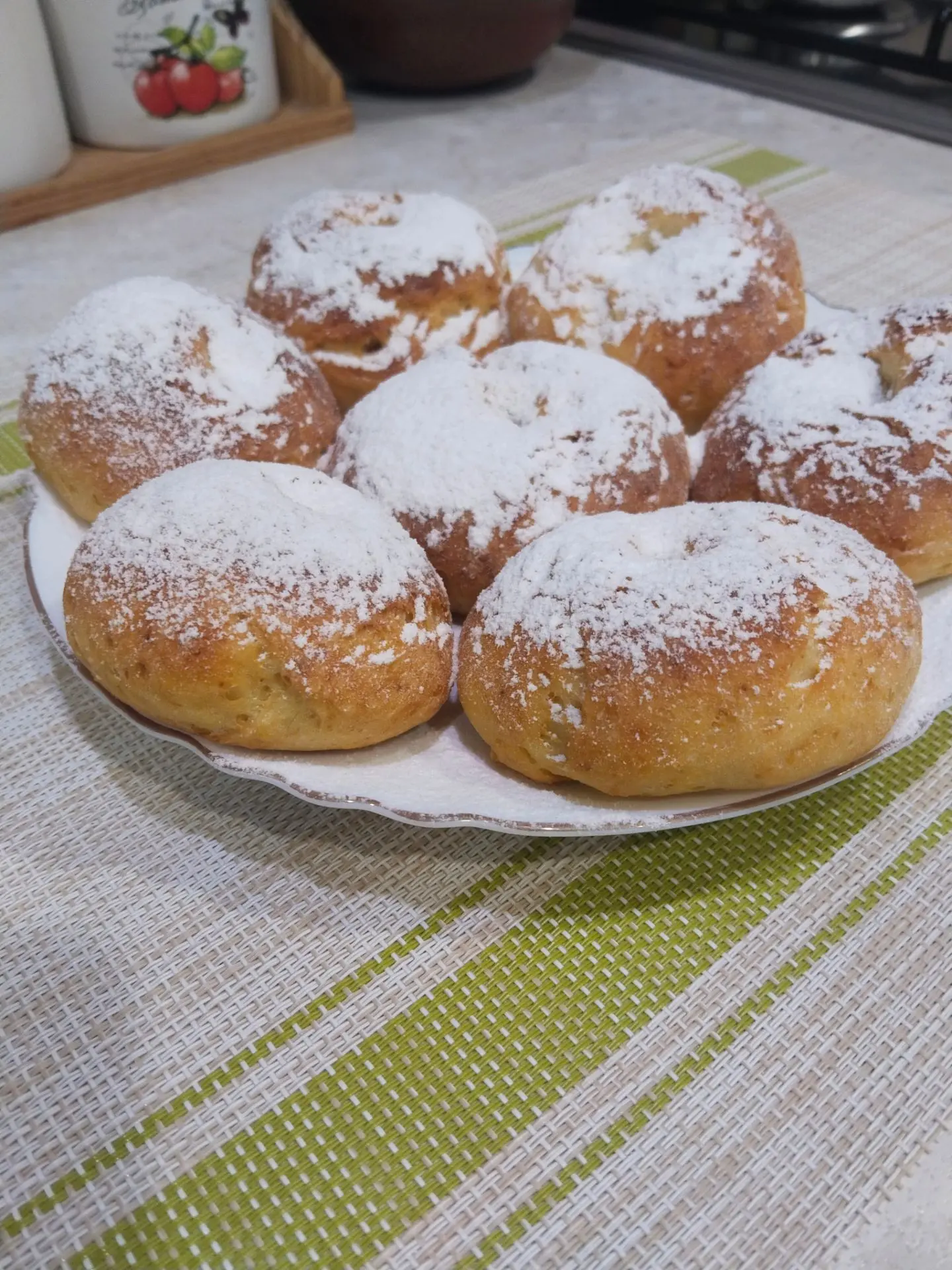 Творожные пончики