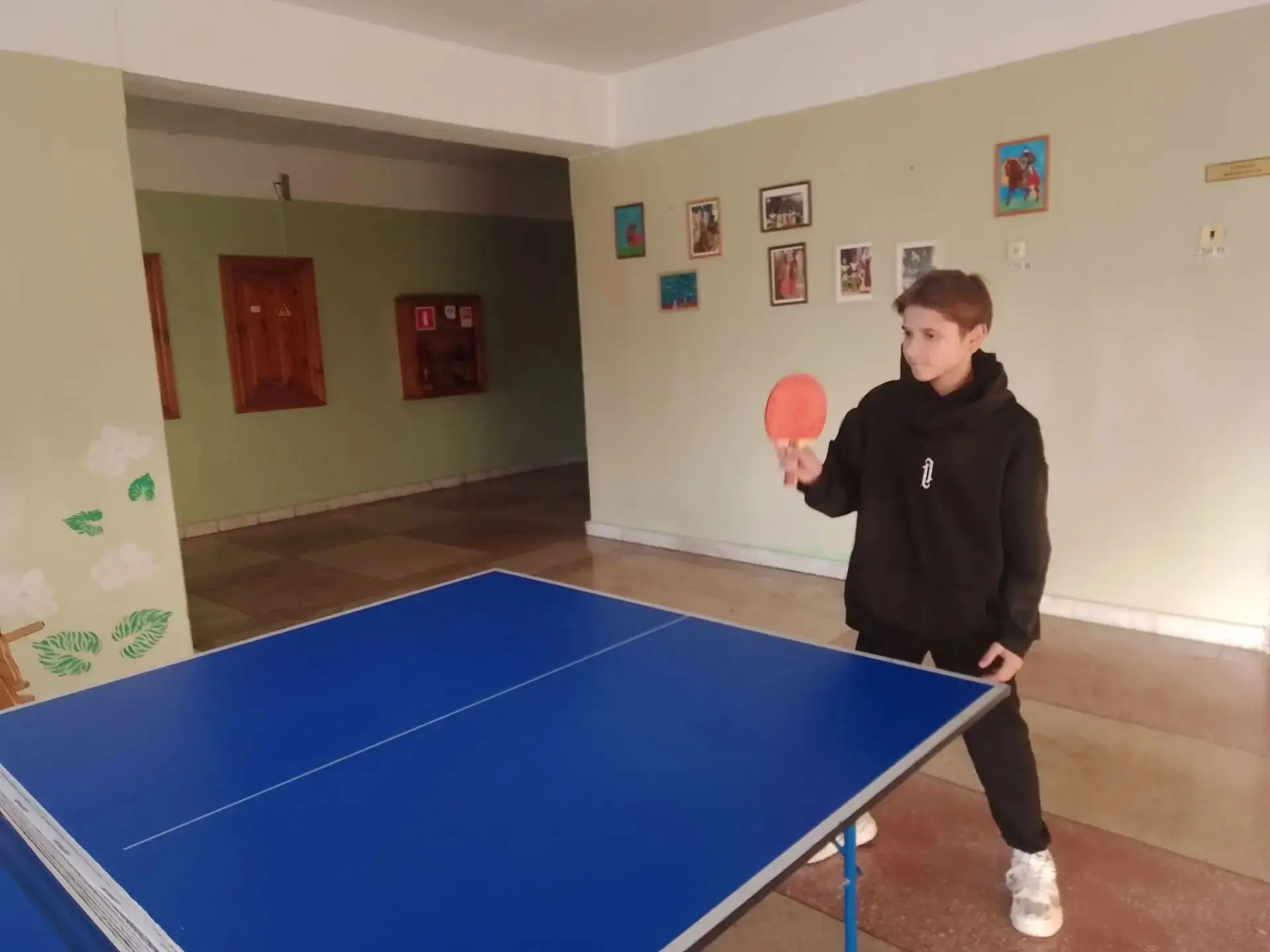 Ракетка, шарик и азарт: в свободное время играем в теннис! 🤝☝️