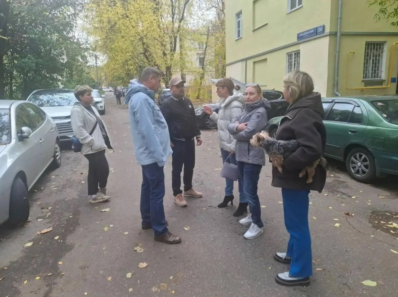 🏡 В Измайлово обсудили уборку дворов и содержание зелёных насаждений