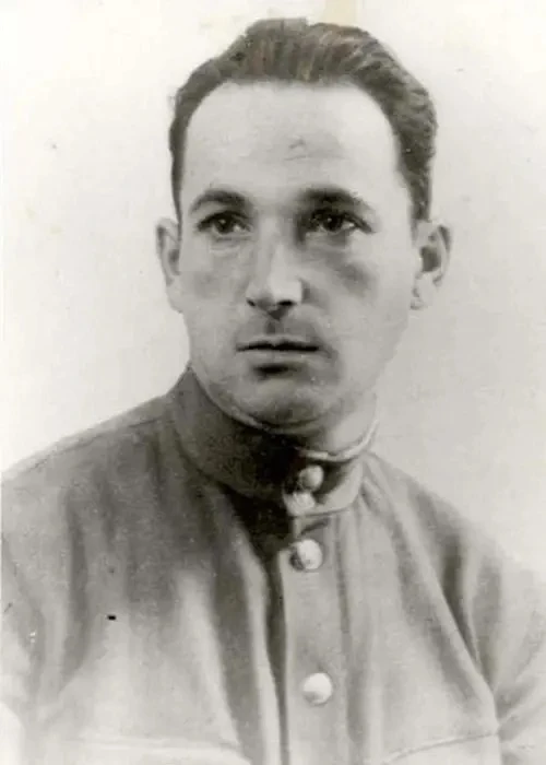 14 октября 1943 года в лагере смерти Собибор произошло единственное успешное массовое в...