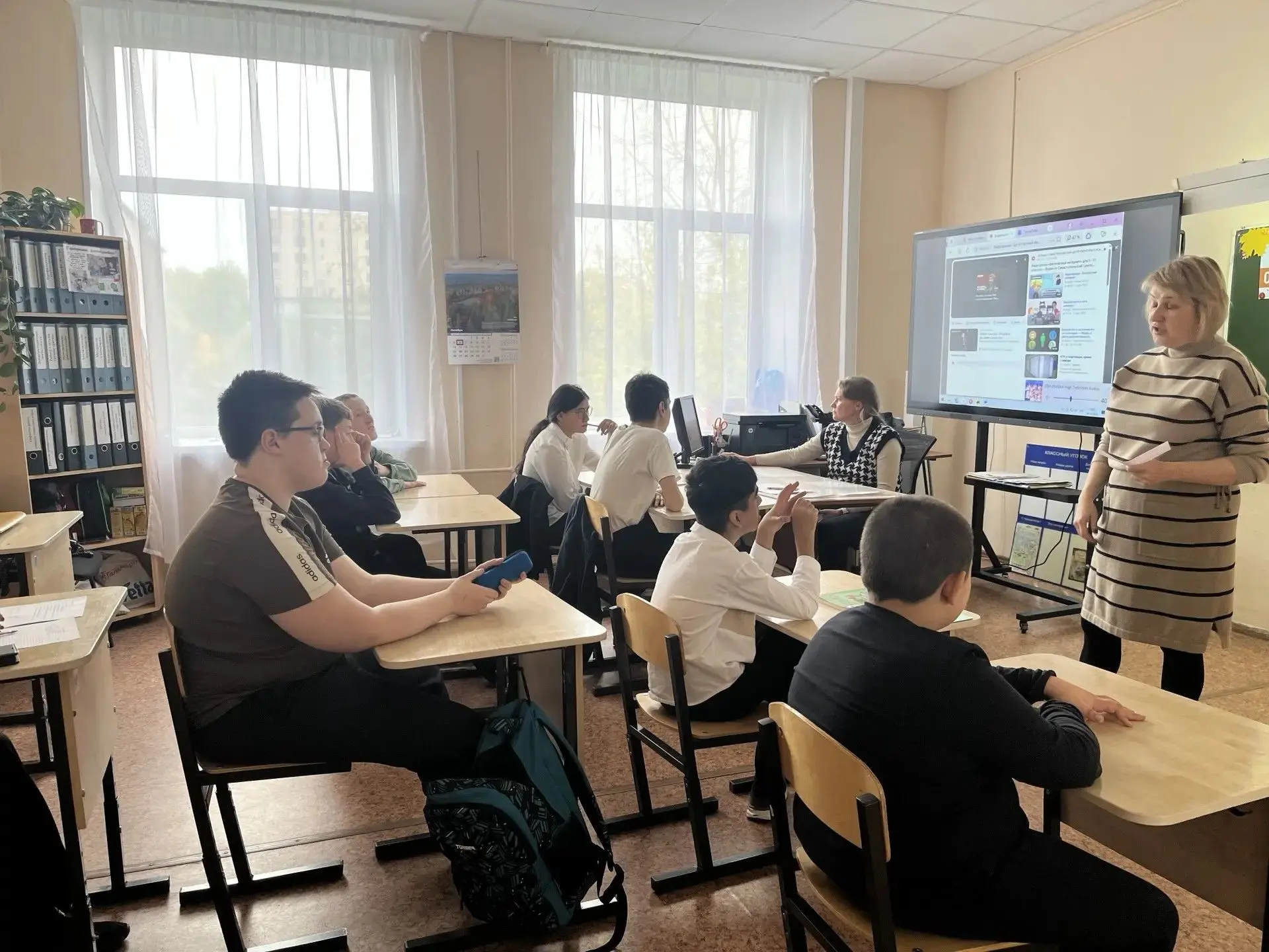 Тема классного часа: «Безопасный интернет: что можно, что нельзя»