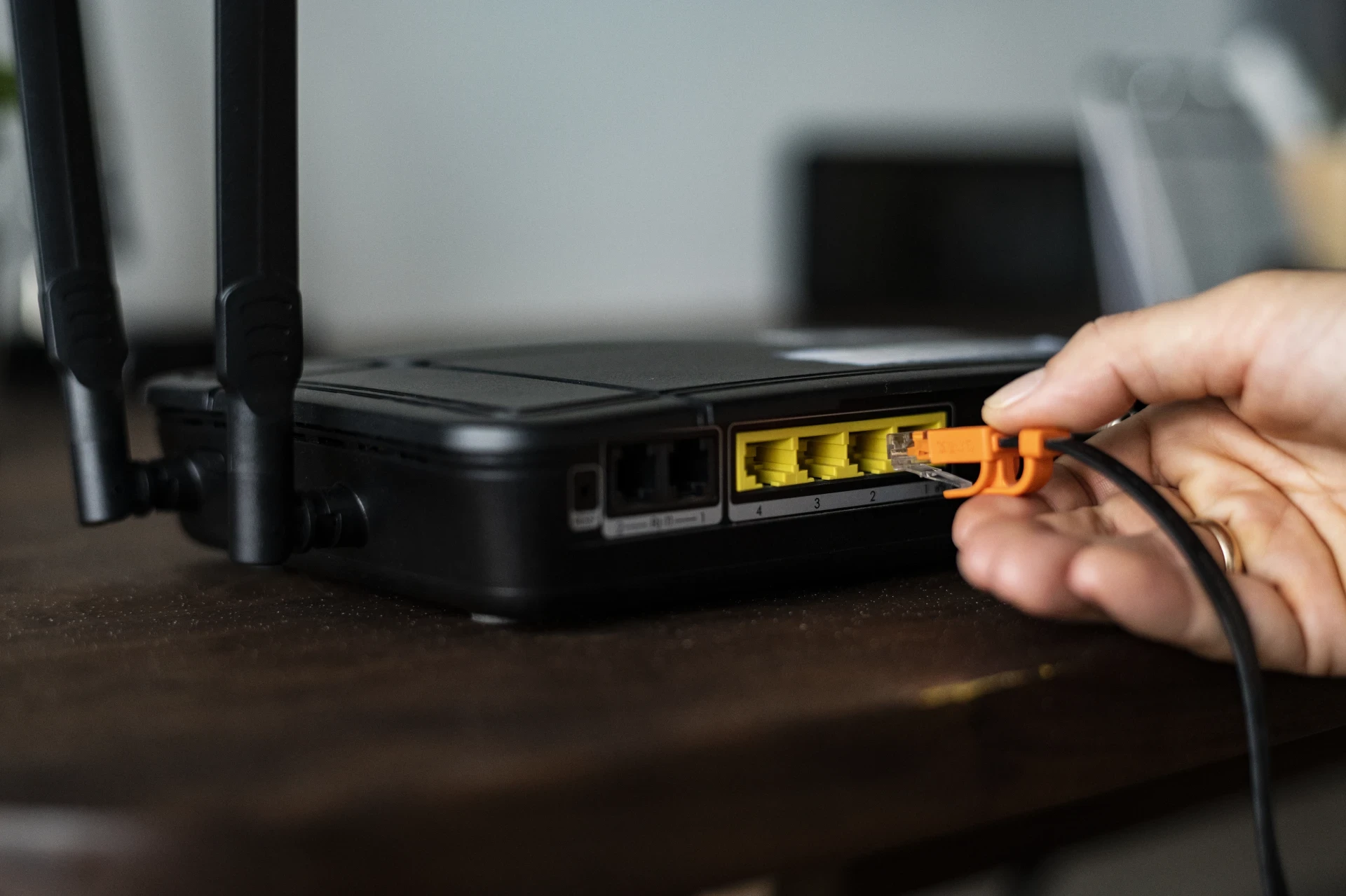 📶 Фольга поможет направить Wi-Fi в дальнюю комнату