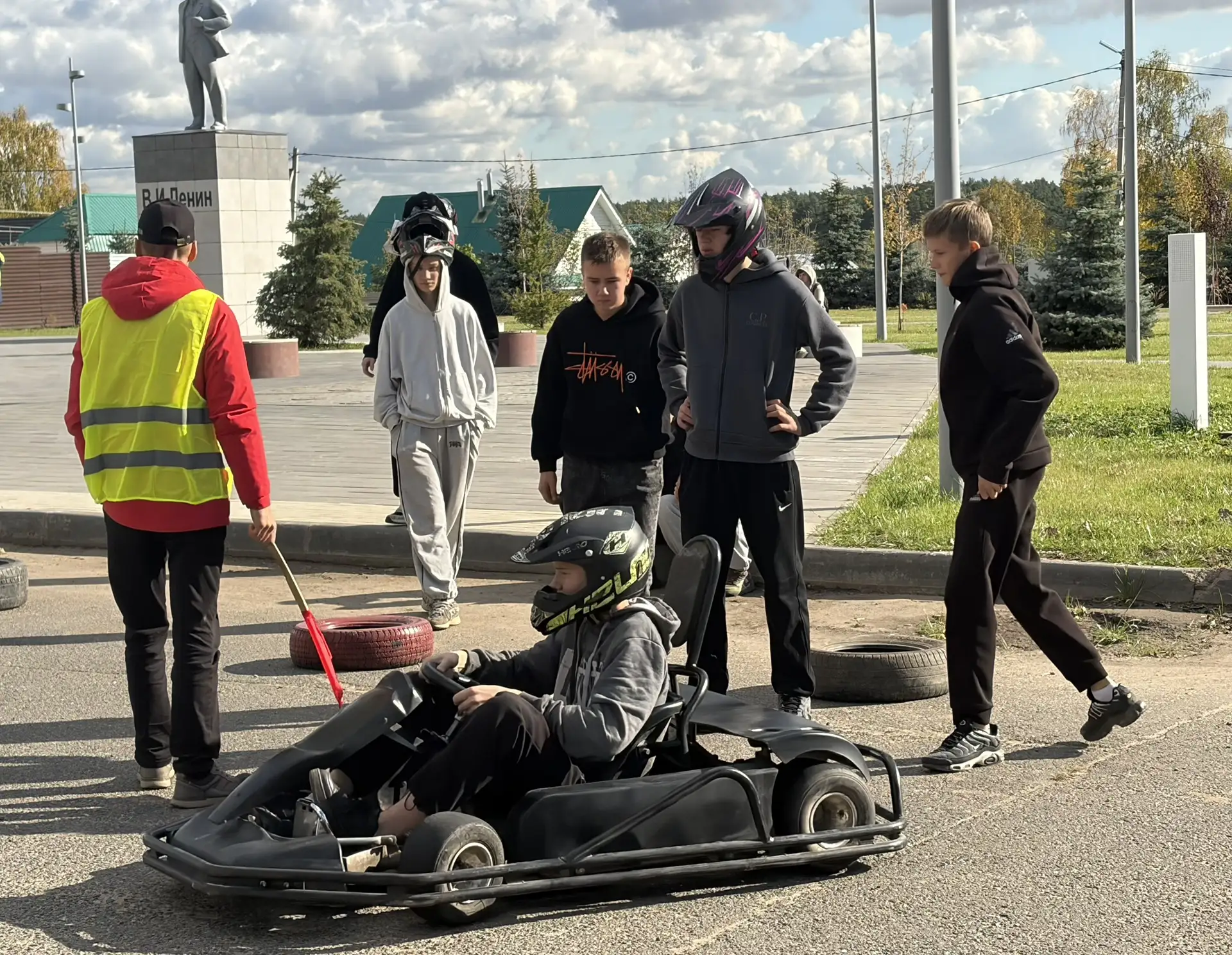 В Пестрецах прошли соревнования по картингу — Кубок «Картинг БДД-2026»
