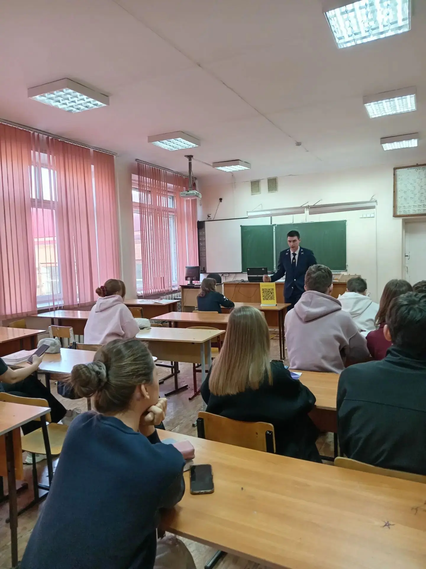 📢 КузГТУ в гостях у школы №69: Путь в профессию начинается здесь!