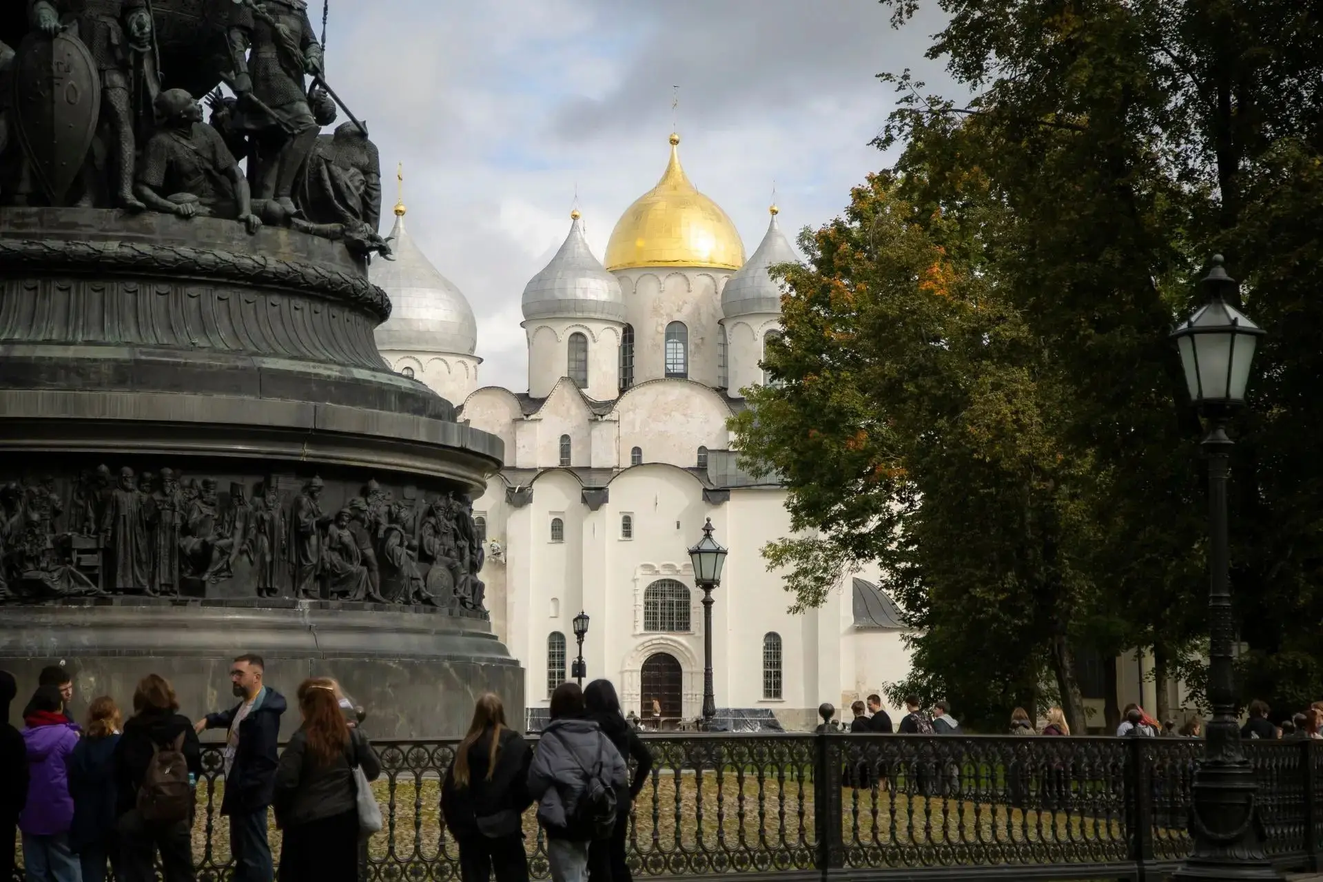 📢 Александр Розбаум обратился к новгородцам с просьбой поддержать город в важном деле