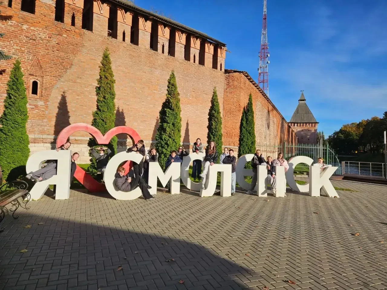 2–3 октября 7 «А» класс побывал в Смоленске — одном из древнейших городов России.🏞️