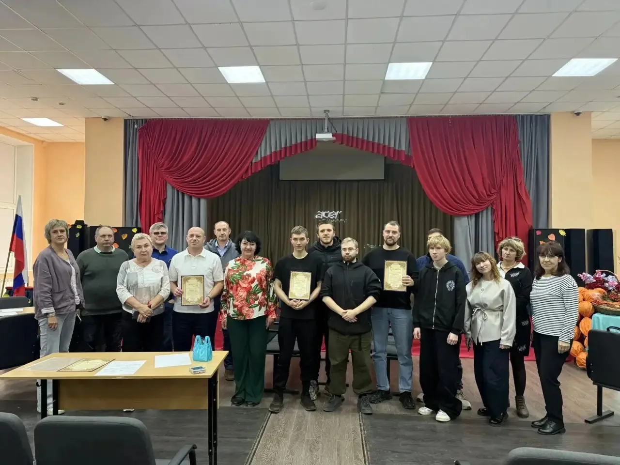 Студенты «обошли» преподавателей: в Магаданском промышленном техникуме прошел историчес...