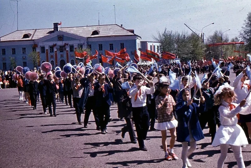 Мы все ходили на парадах