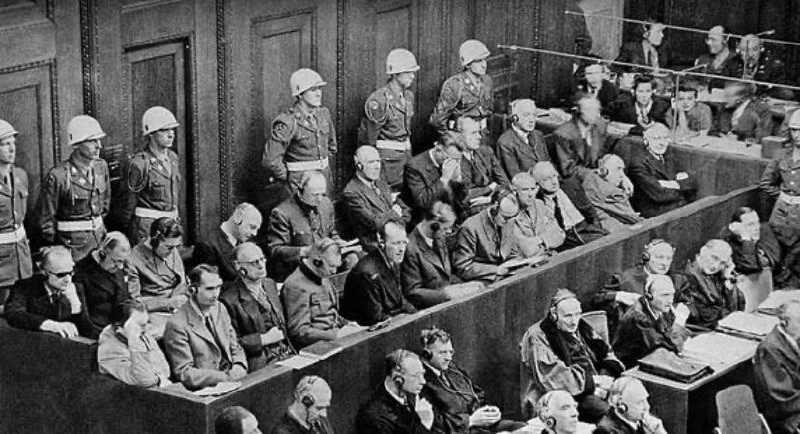 Ночью 16 октября 1946 года в спортзале Нюрнбергской тюрьмы состоялась казнь десяти глав...