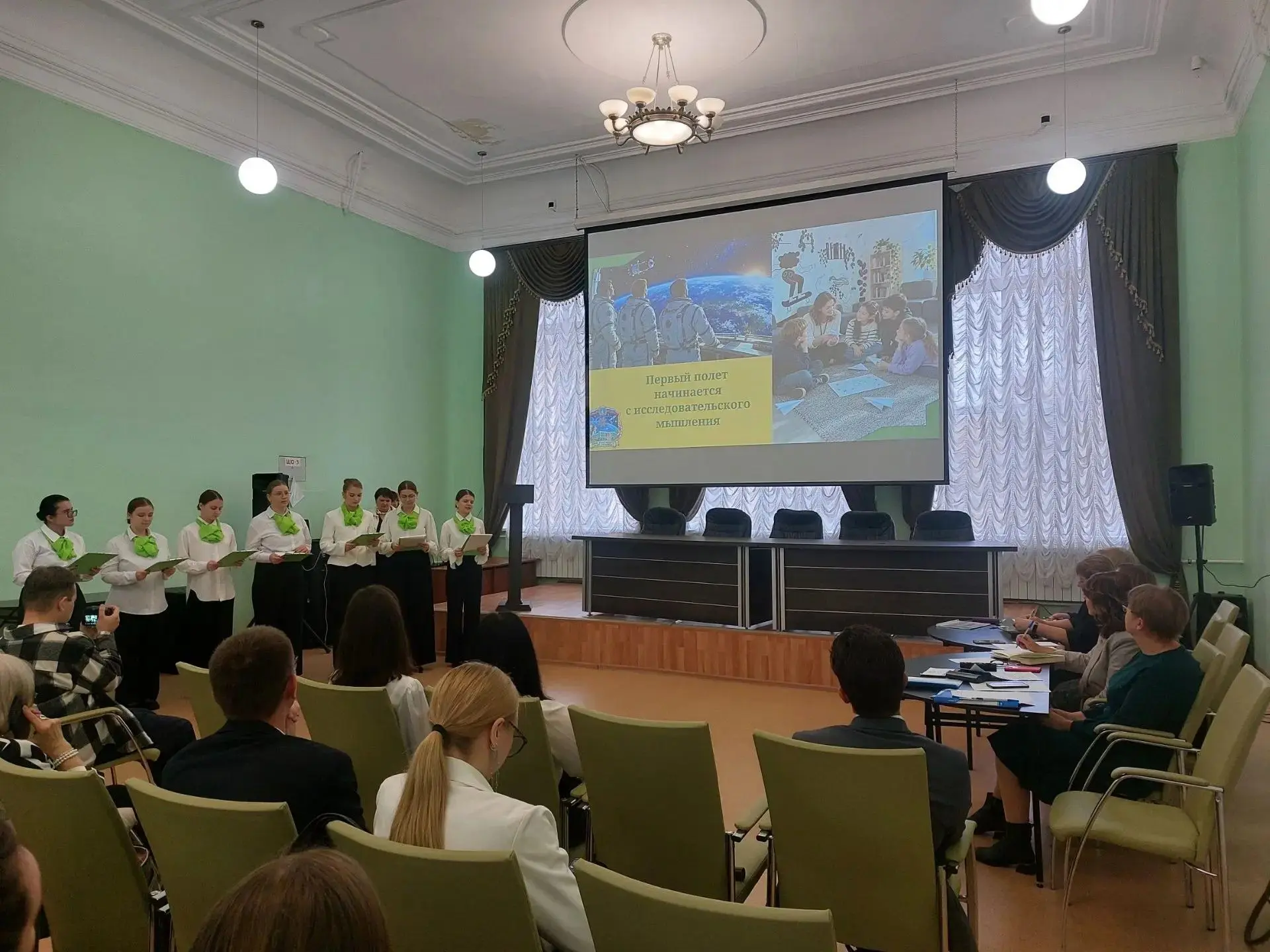 Определены победители очного этапа конкурса молодых педагогов «Начало»