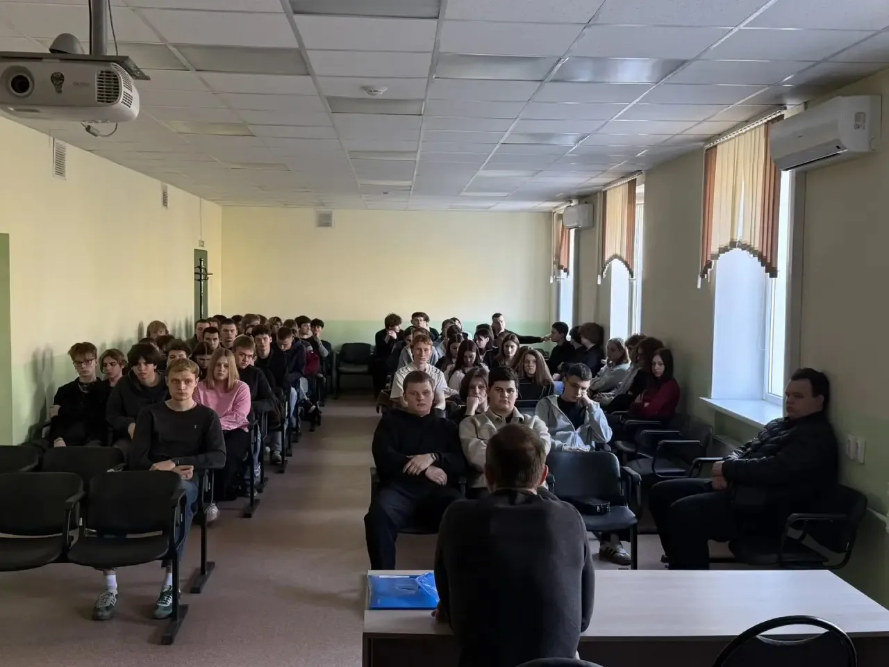 📆 С целью профессиональной ориентации молодежи и привлечения специалистов на службу в ...