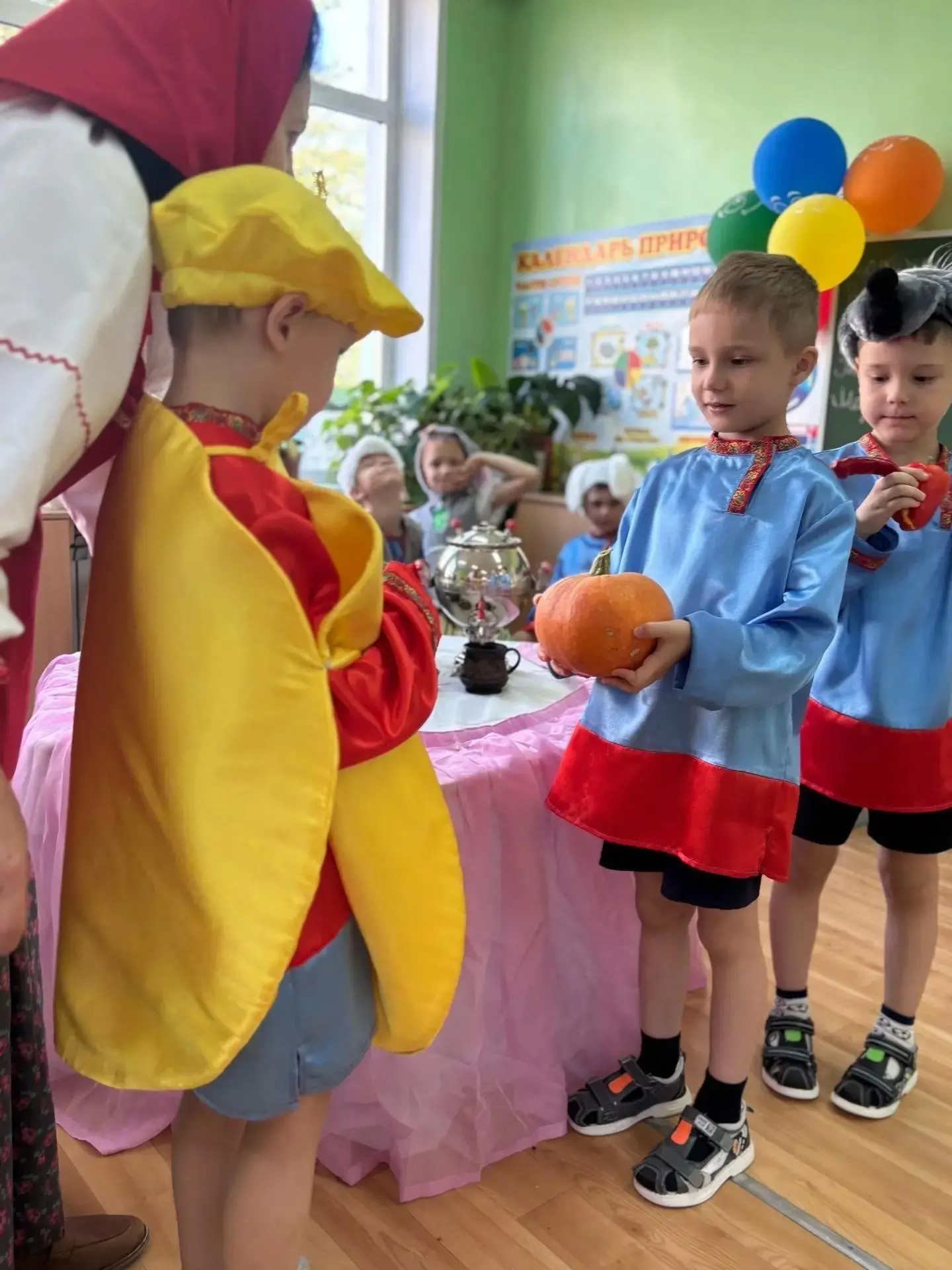 КОЛОБОК НА НОВЫЙ ЛАД