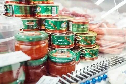 К праздникам красная икра может подорожать до 30 тысяч рублей за килограмм
