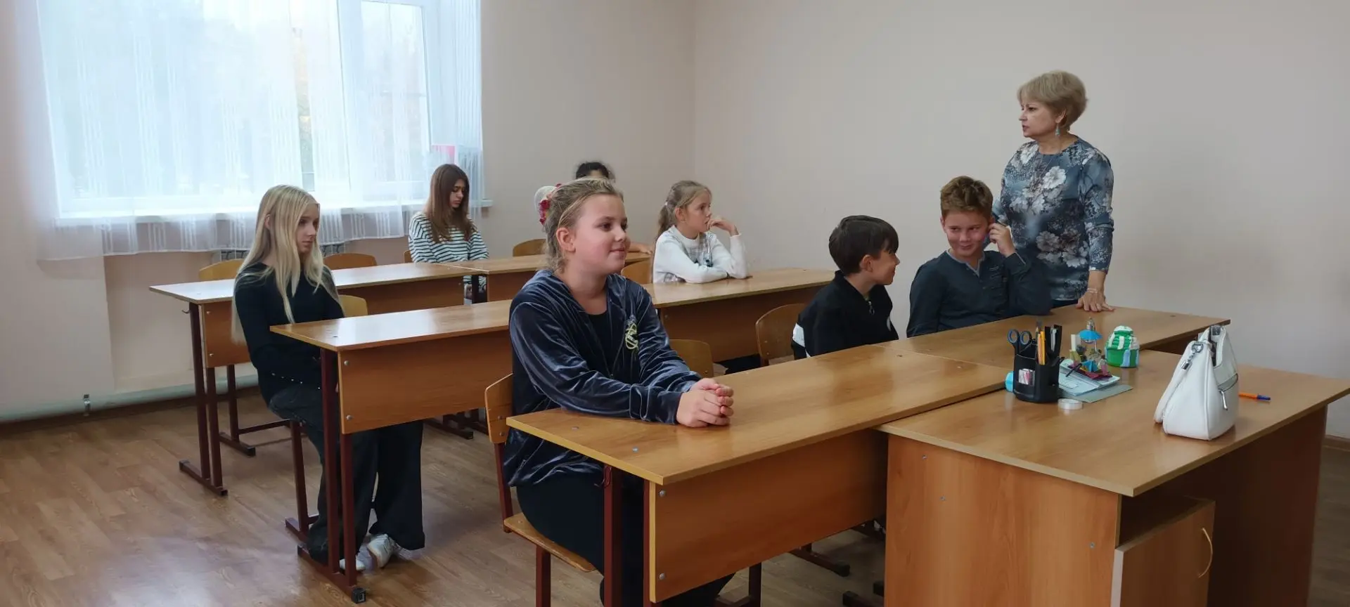 Сегодня в ДШИ прошел классный час "Терроризм- угроза будущей нации"