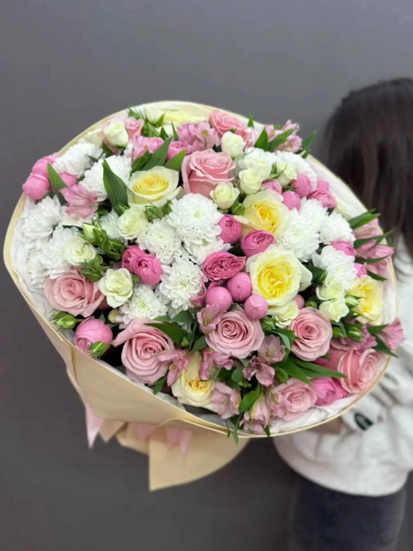 💕Букет-гигант в нежной гамме