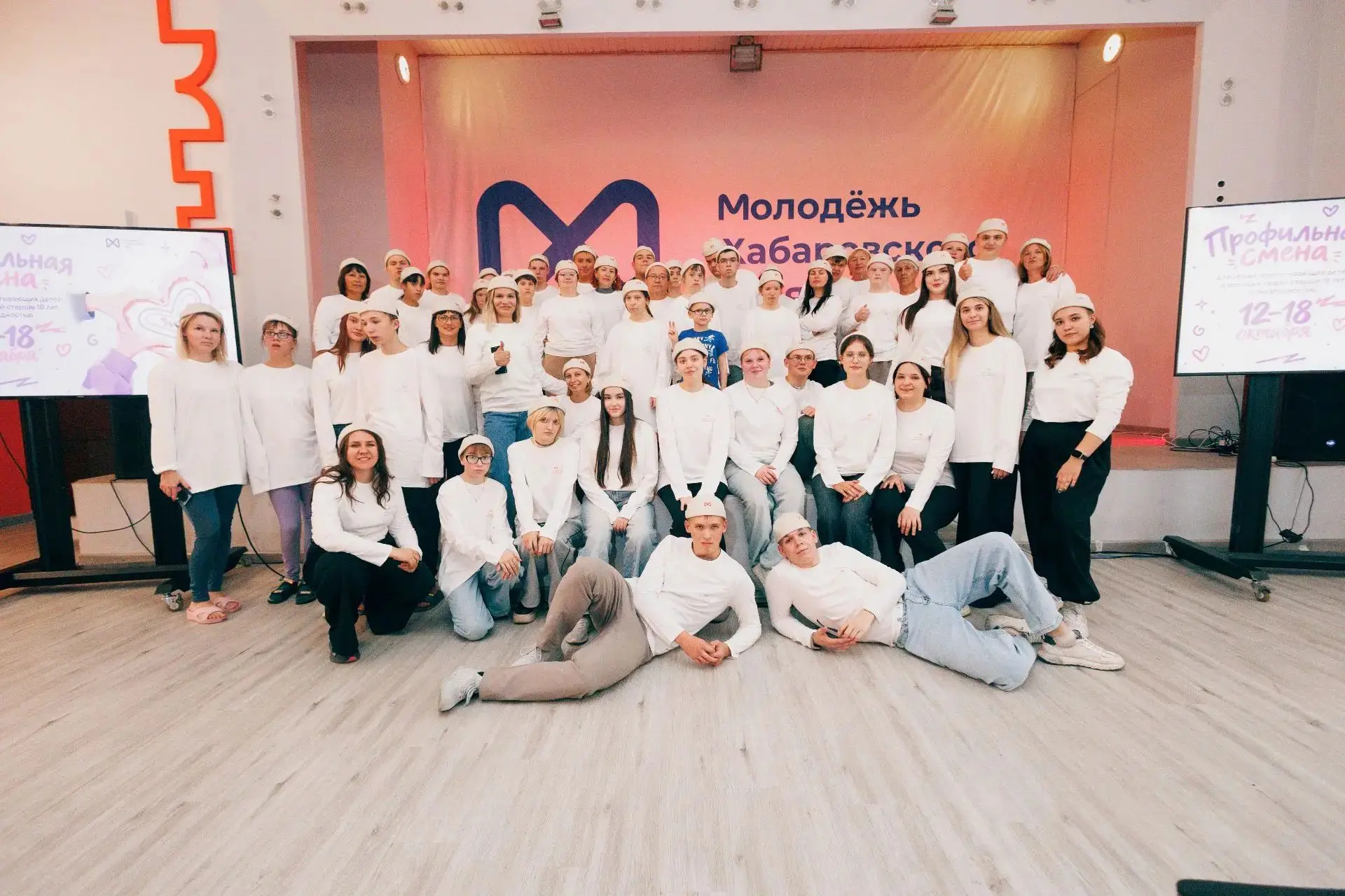 "Стрижи" в Шарголе: 25 семей, наставники и место, где все свои