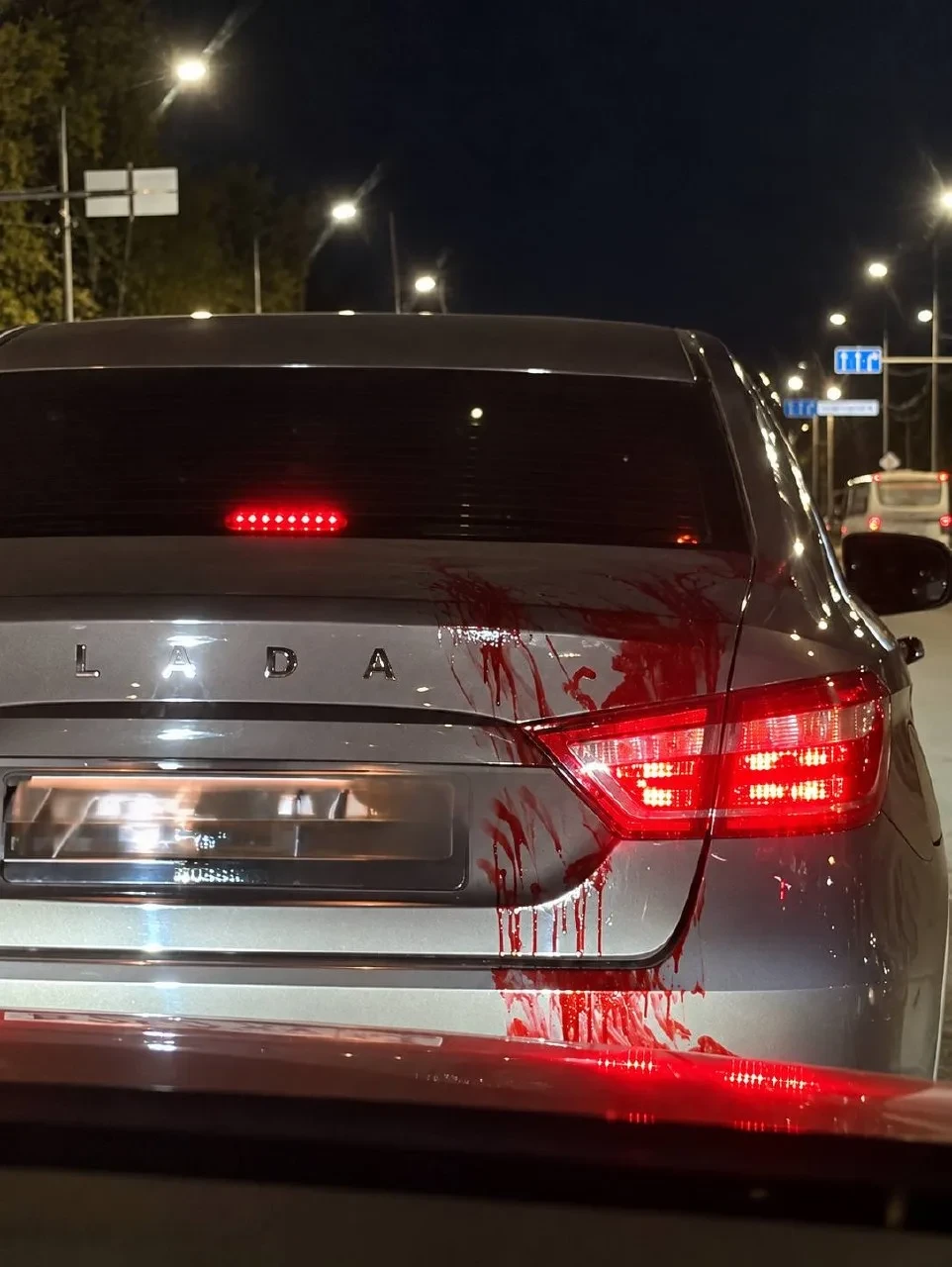 В Кирове сняли Lada с «кровавыми» пятнами