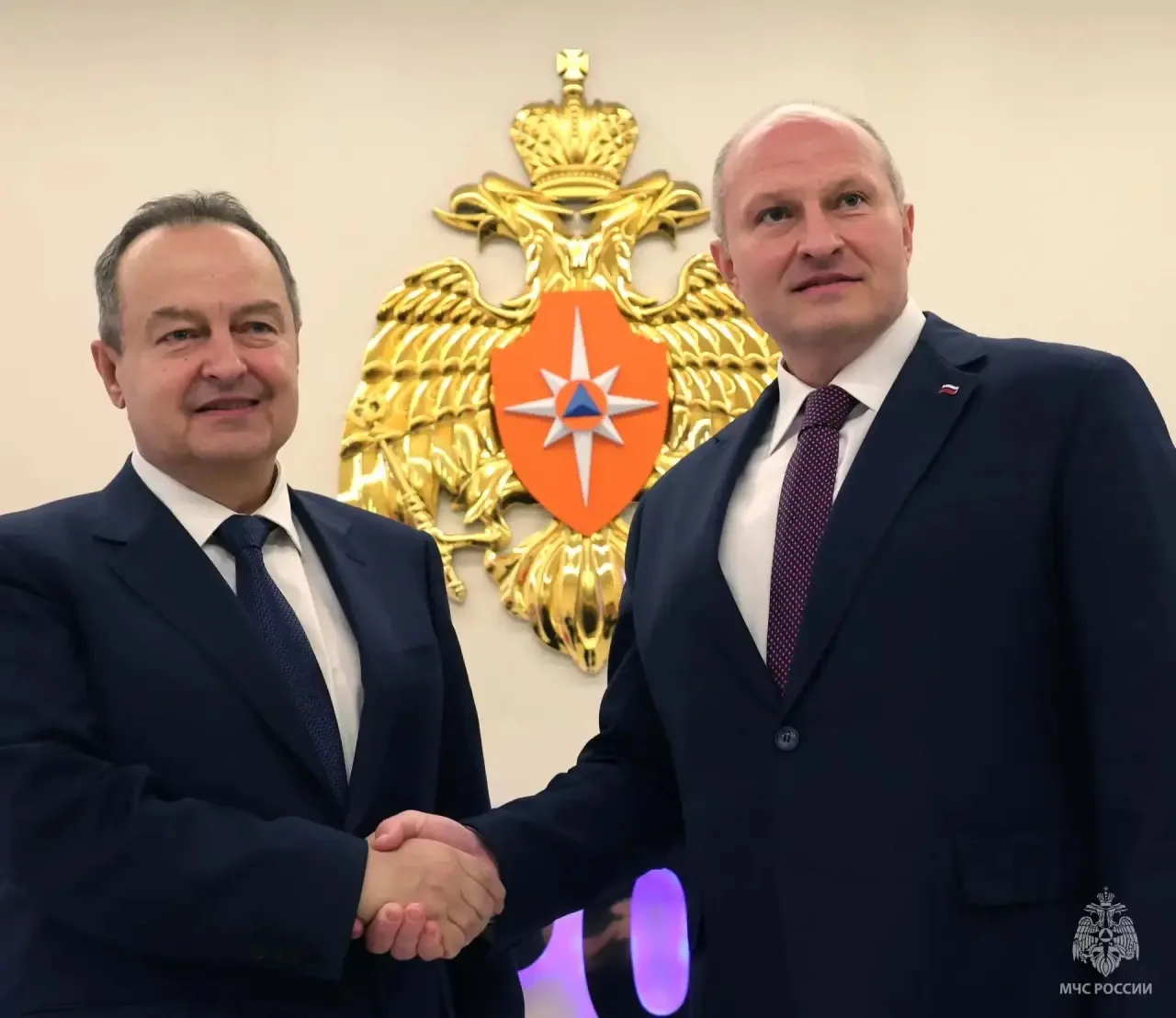 МЧС России продолжит укреплять сотрудничество с Сербией в сфере реагирования на чрезвыч...