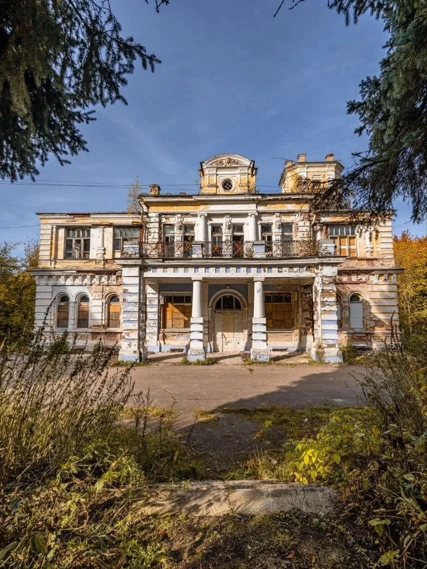 🏚️ Усадьба Роднево