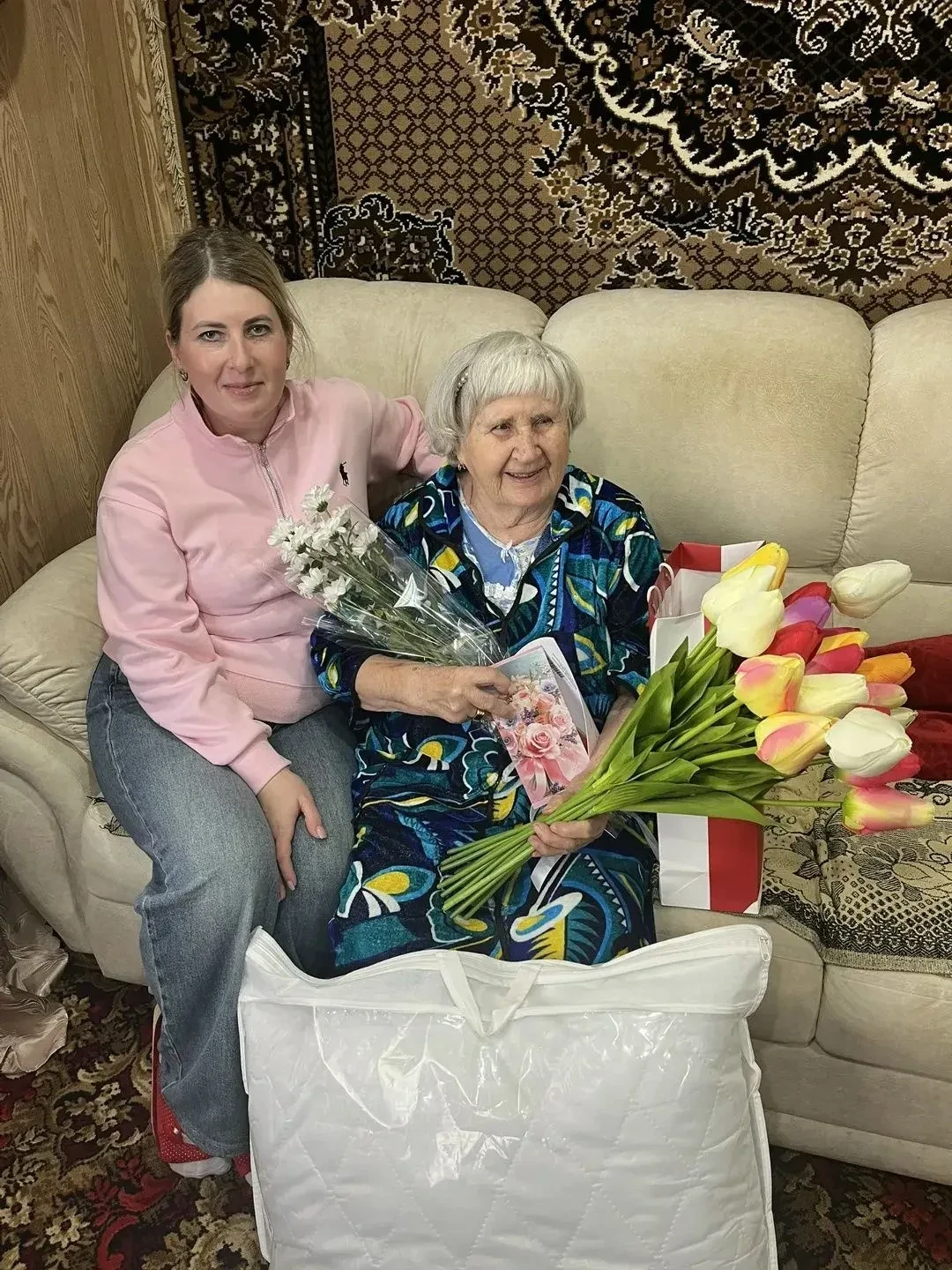 👵 Поздравляем с юбилеем! Труженица тыла Анастасия Иванова отметила 94-летие