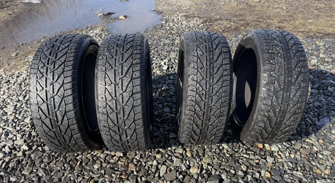 Продам зимние шины - Tigar Ice 225/55 R18 102T