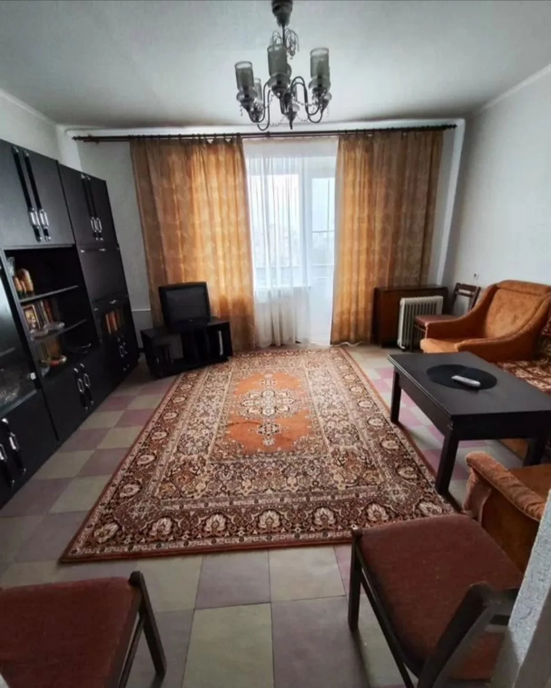 Продается 4к.квартира. пр-т. 25летия РККА 5,в Ворошиловском районе.
