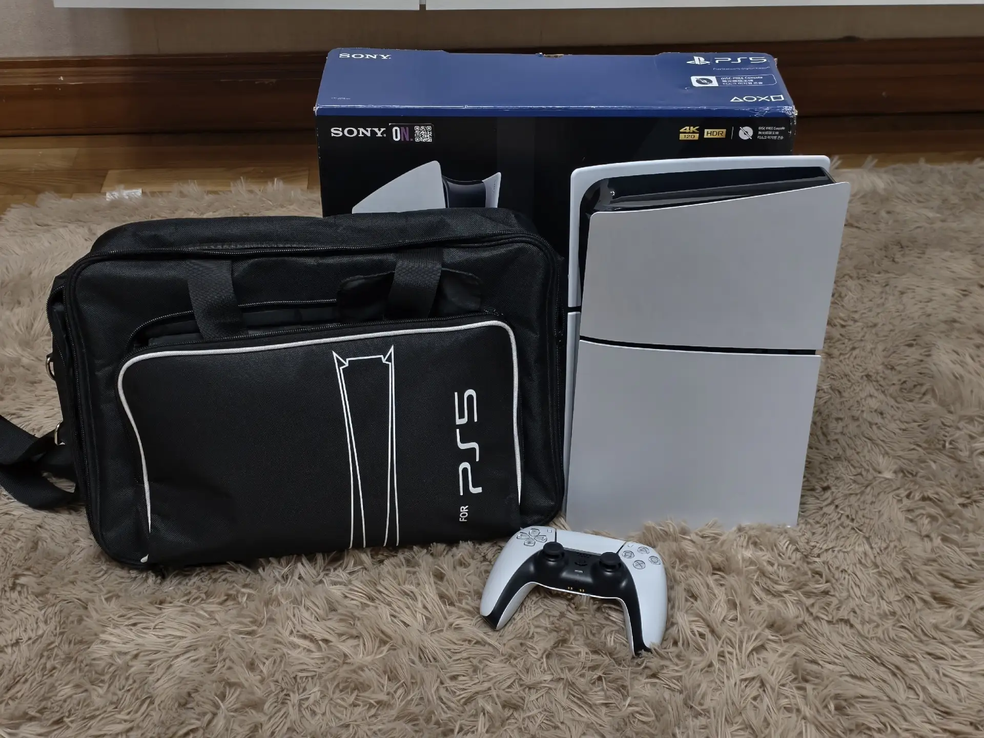 Продам Sony Playstation 5 в идеальном состоянии, консоль как новая. Пользовался очень м...
