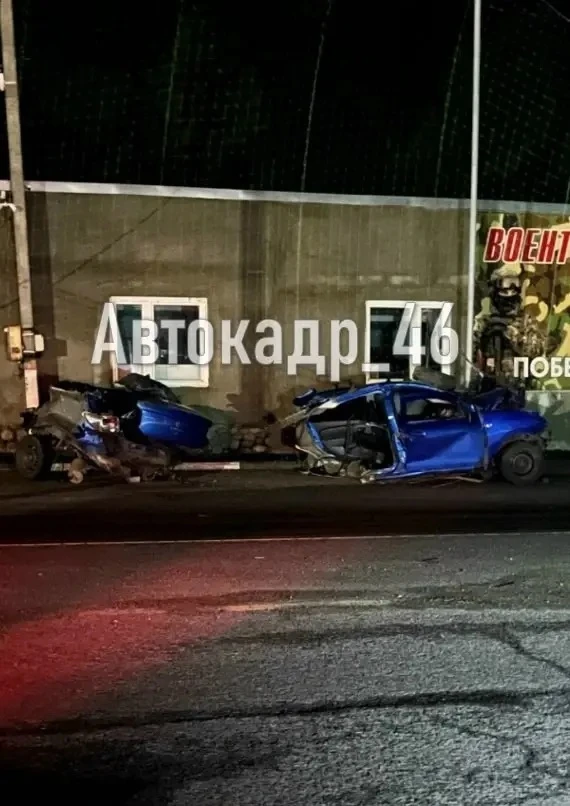 🚨 В Курчатовском районе в страшном ДТП машину разорвало напополам