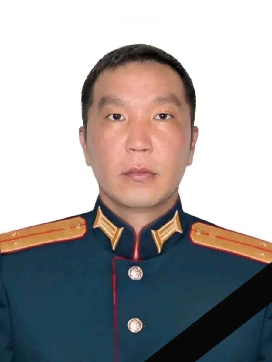 «До последнего вздоха спасал людей»: хирург из Бурятии погиб в зоне СВО, отражая атаку ...