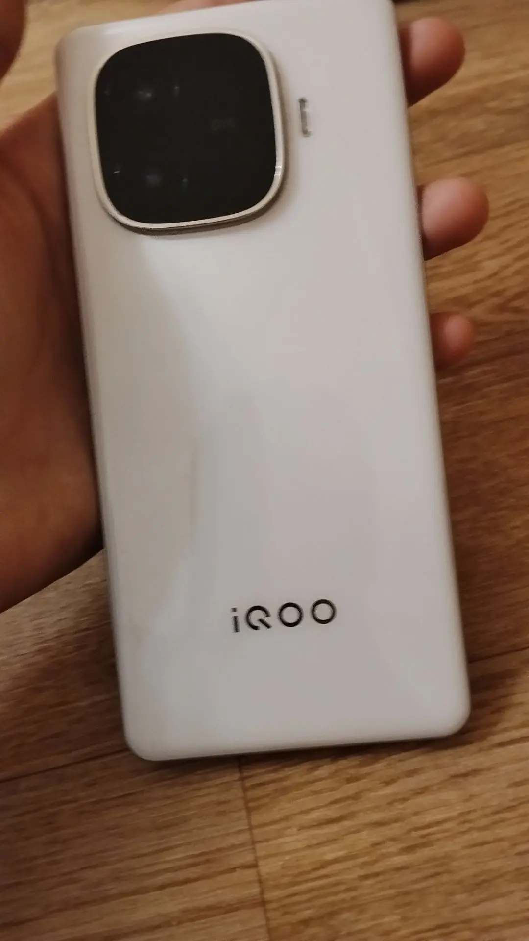 Продам IQOO Z9 TURBO