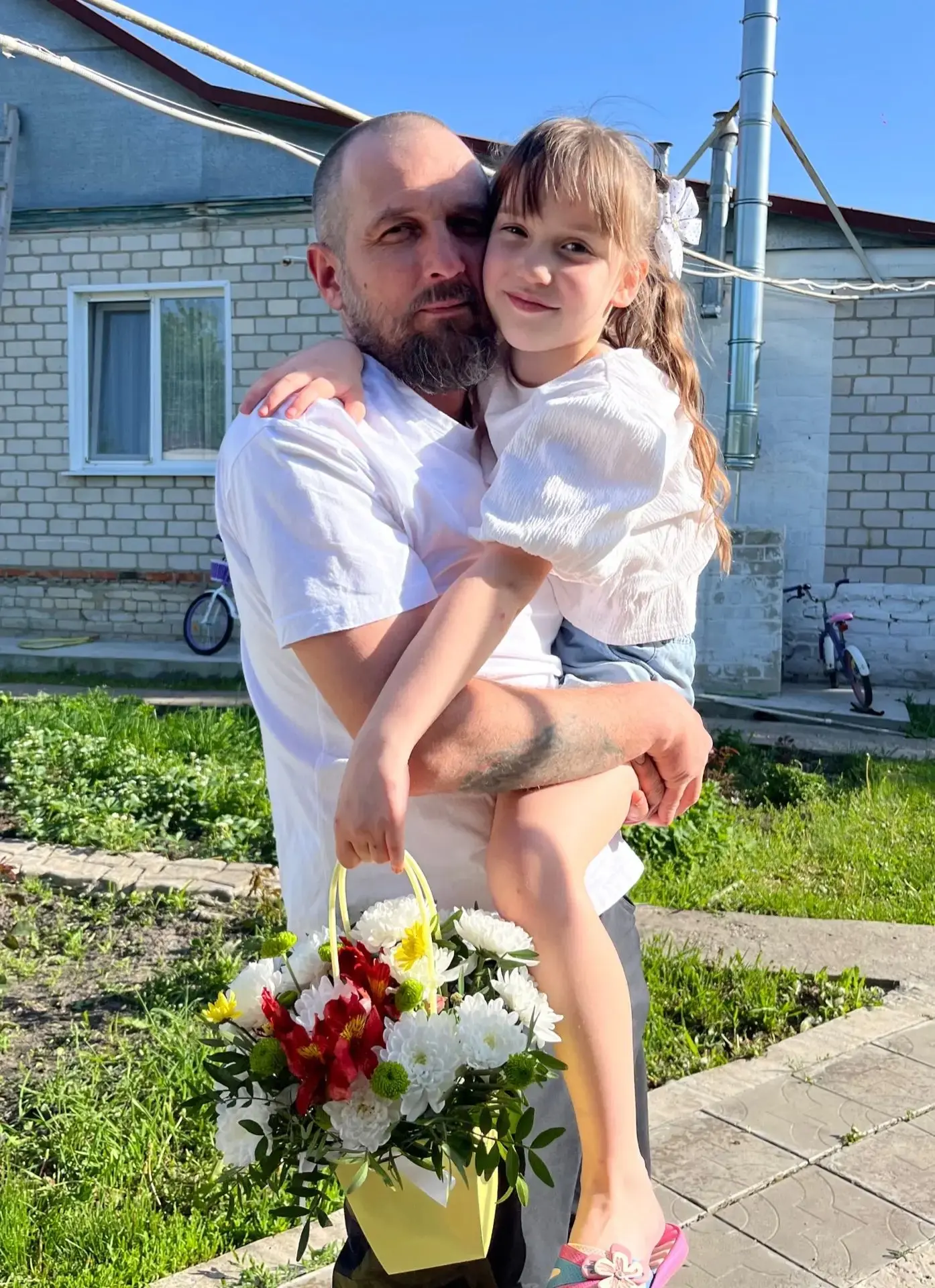 Голикова Вероника, ученица 2А класса, принимает участие в акции «Вместе с папой». Мой п...