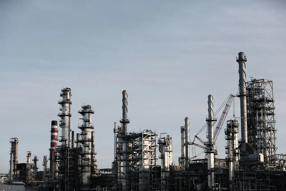 Рынок нефтепереработки: динамика первичной переработки нефти