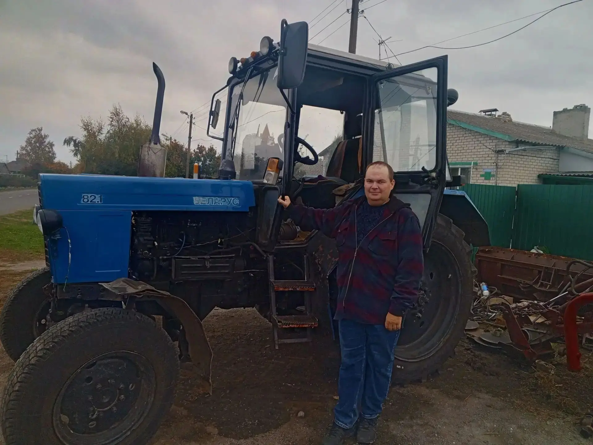 В рамках празднования Дня отца обучающиеся нашей 11 школы, присоединились к акции "День...