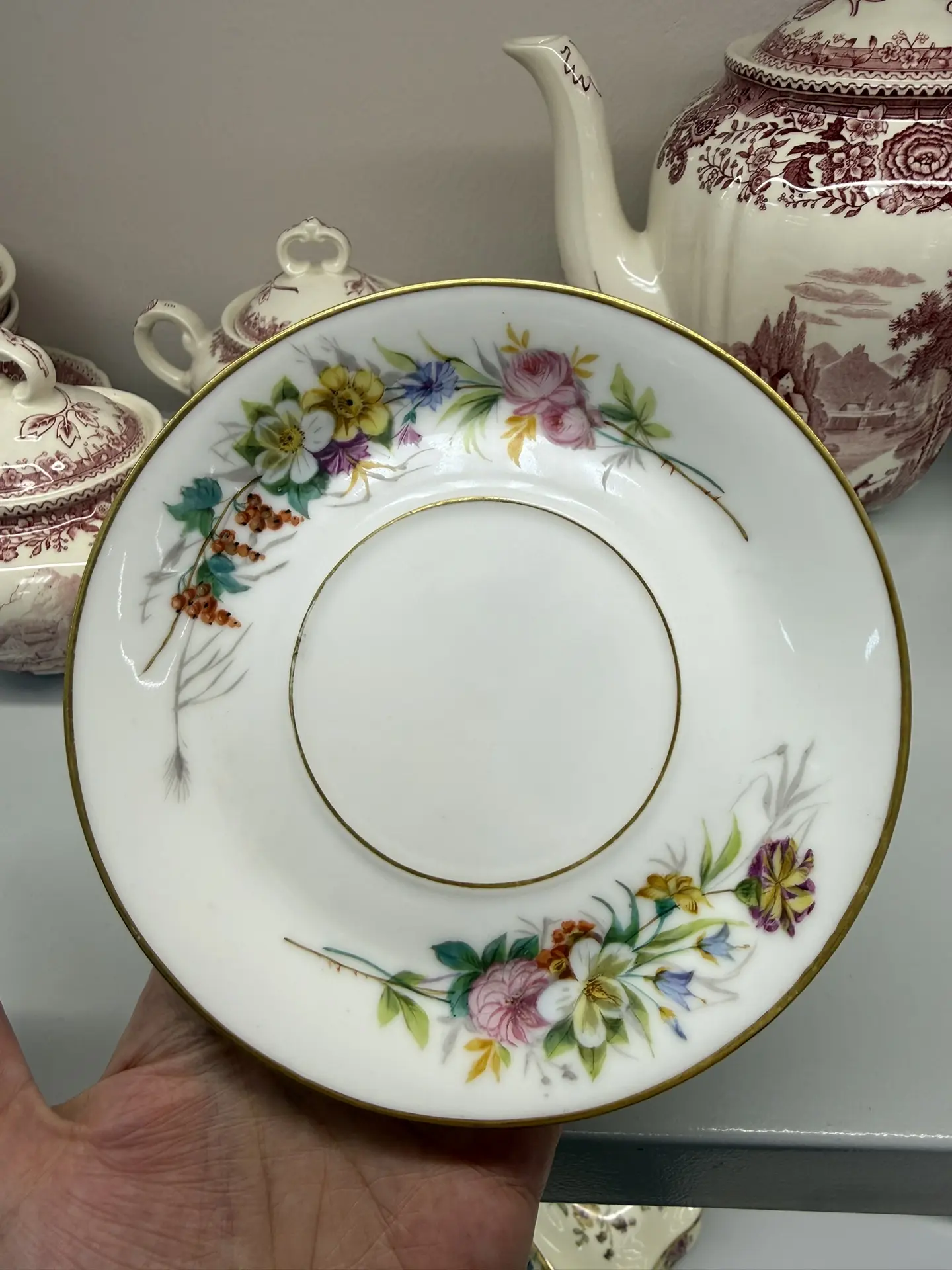 ⚜️Красивые, с нежным цветочным паттерном фарфоровые блюдца Limoges с ручной дорисовкой ...