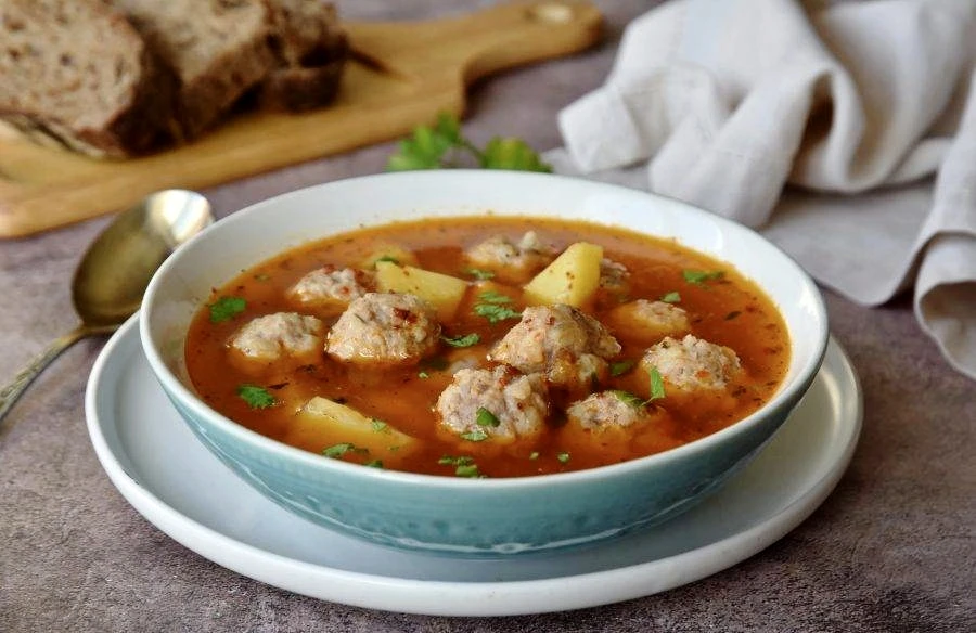ТУРЕЦКИЙ СУП с ФРИКАДЕЛЬКАМИ!