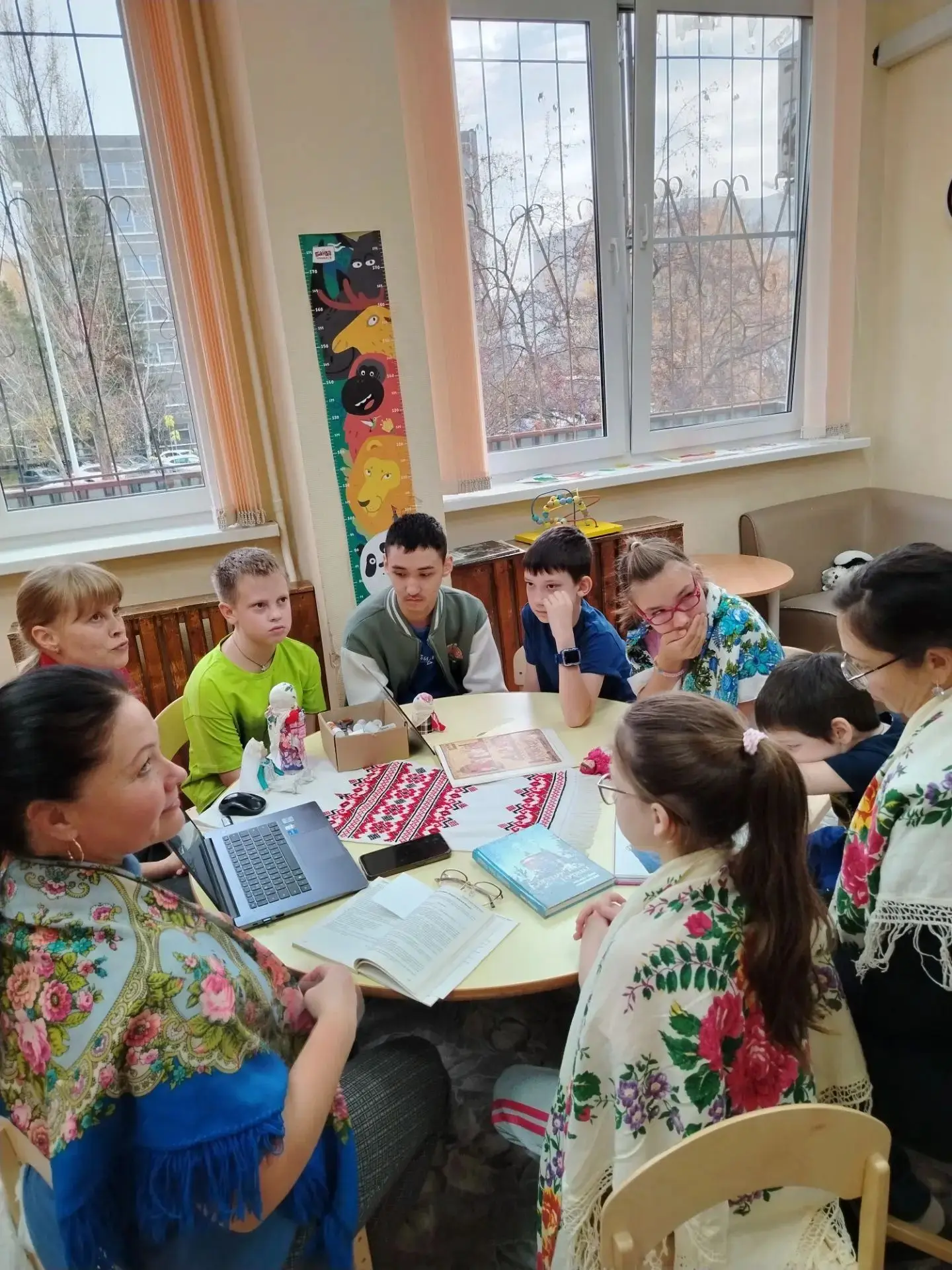 Покров - христианский праздник, который символизирует небесноп покровительство, заботу ...