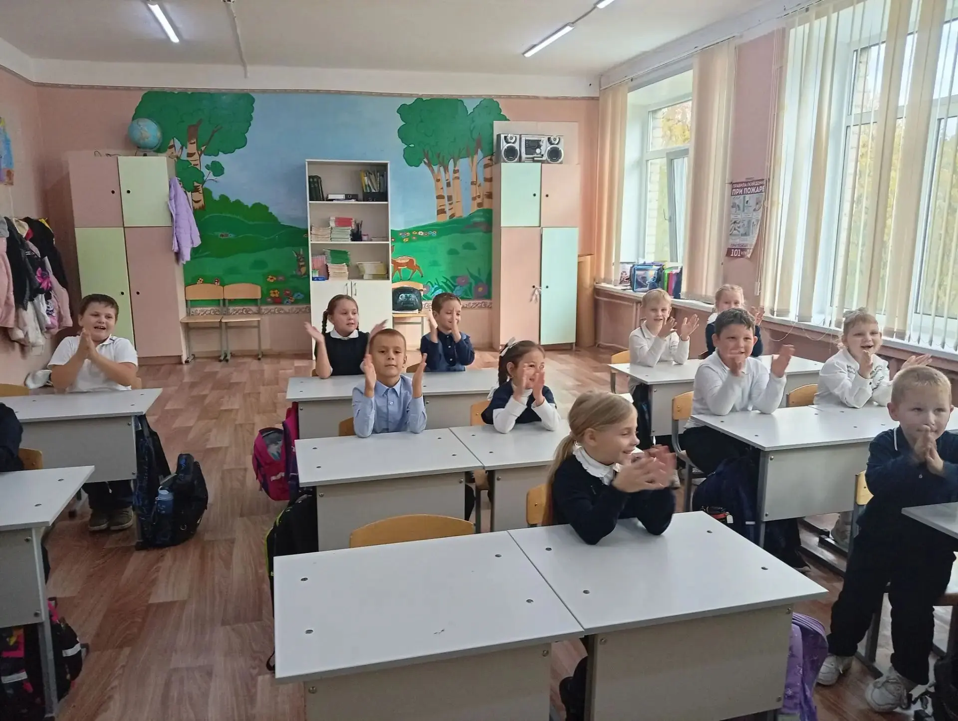 🎉 Праздник знаний и улыбок: посвящение в первоклассники! 🎉