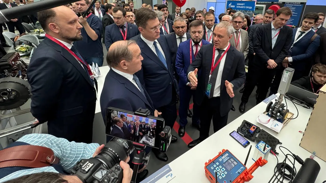 На Российской энергетической неделе - 2026 представили вице-премьеру Александру Новаку ...