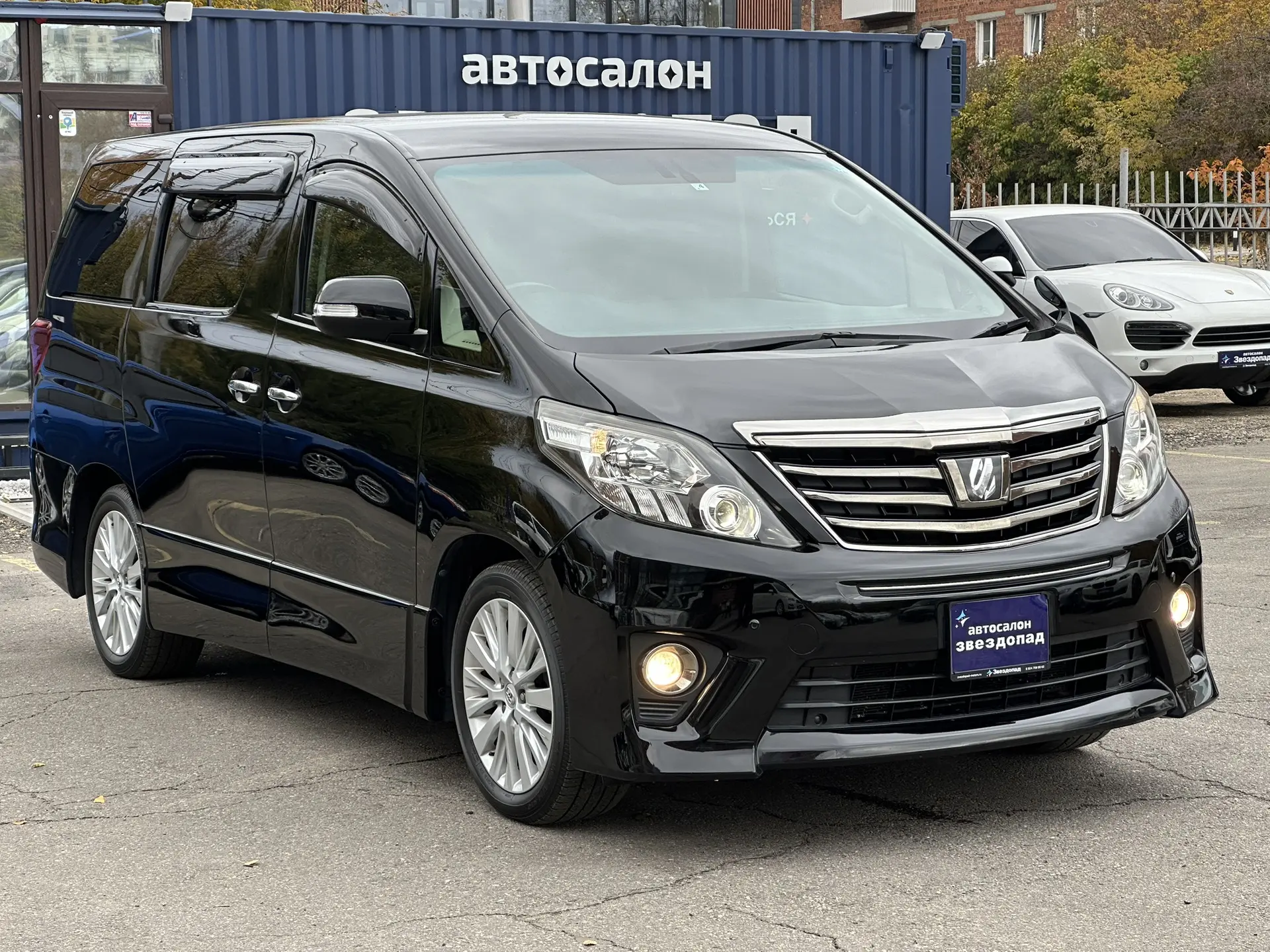 🚘TOYOTA ALPHARD🚘
