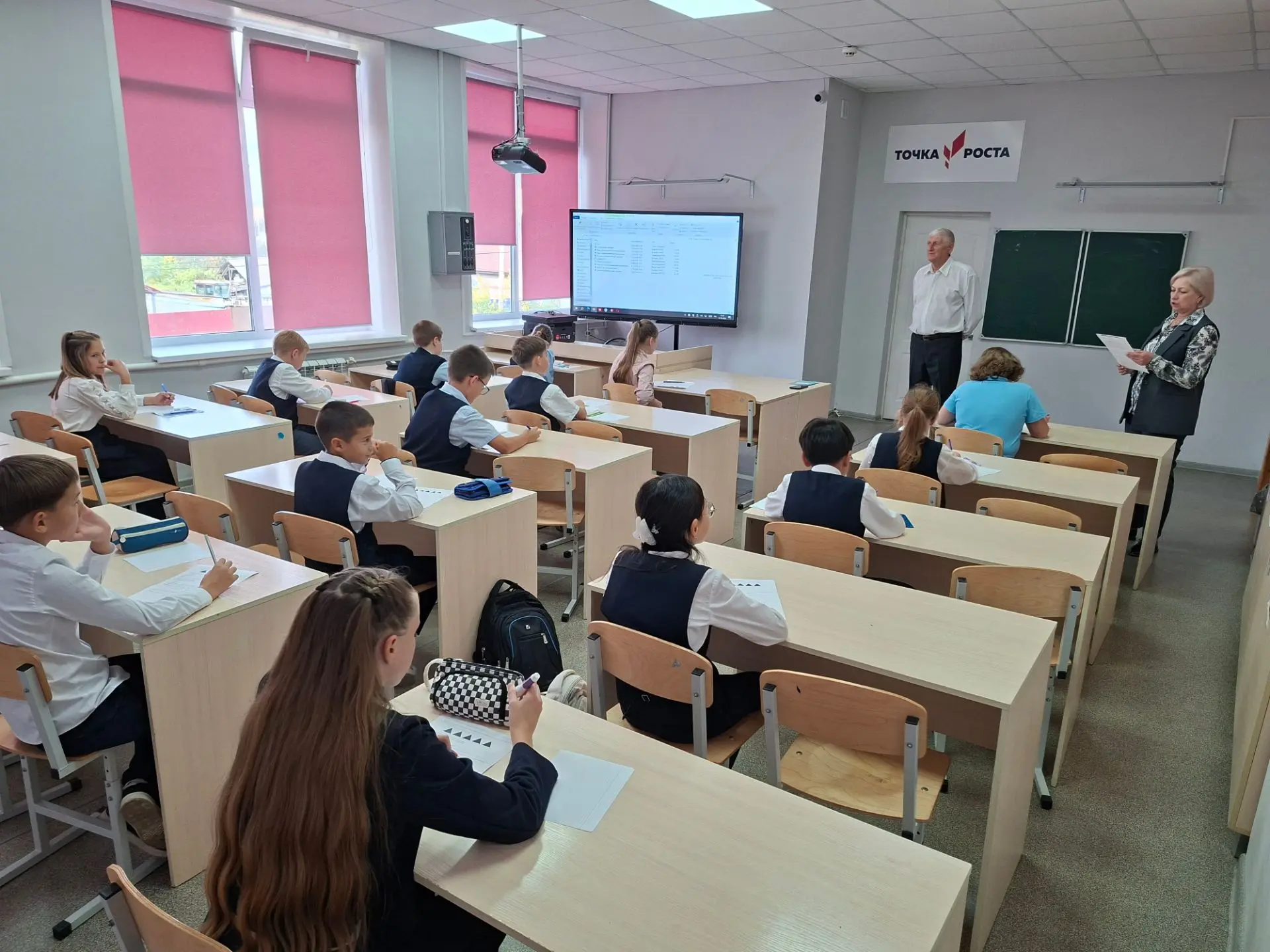 🔢🖊В Лицее прошёл школьный этап Всероссийской олимпиады школьников по математике для 4...