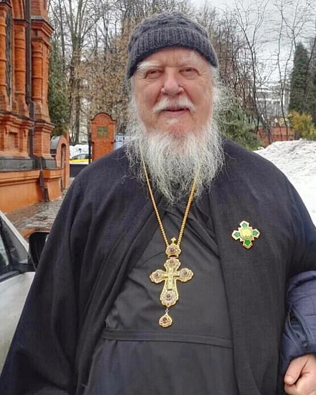 Сейчас, в наше время, чтобы спасти свою душу, не надо быть каким-то особенным подвижник...