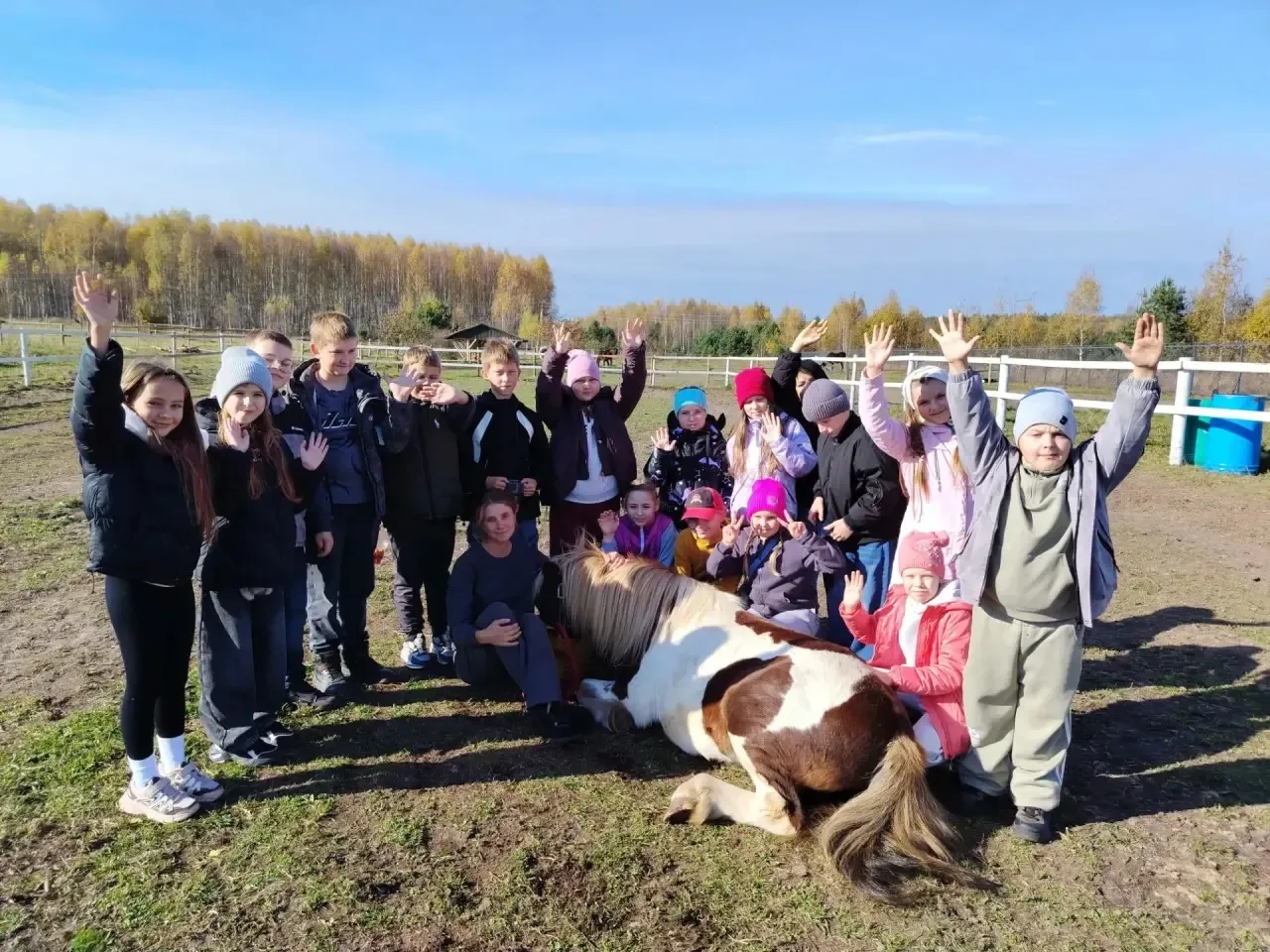 В прекрасное воскресенье учащиеся 46 класса совместно с классным руководителем Шувалово...