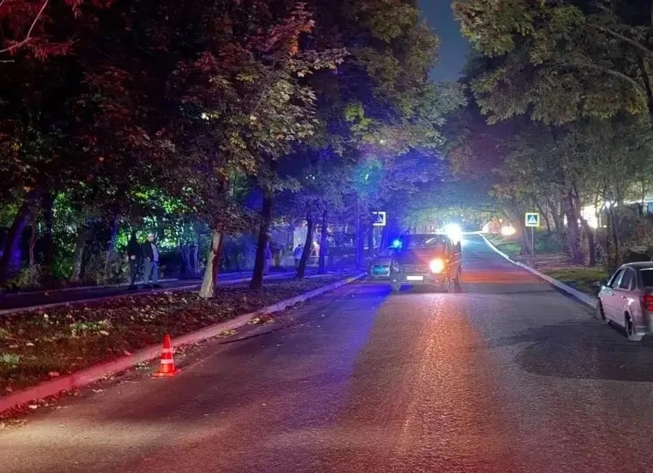 В Кисловодске на пешеходном переходе погиб мужчина.