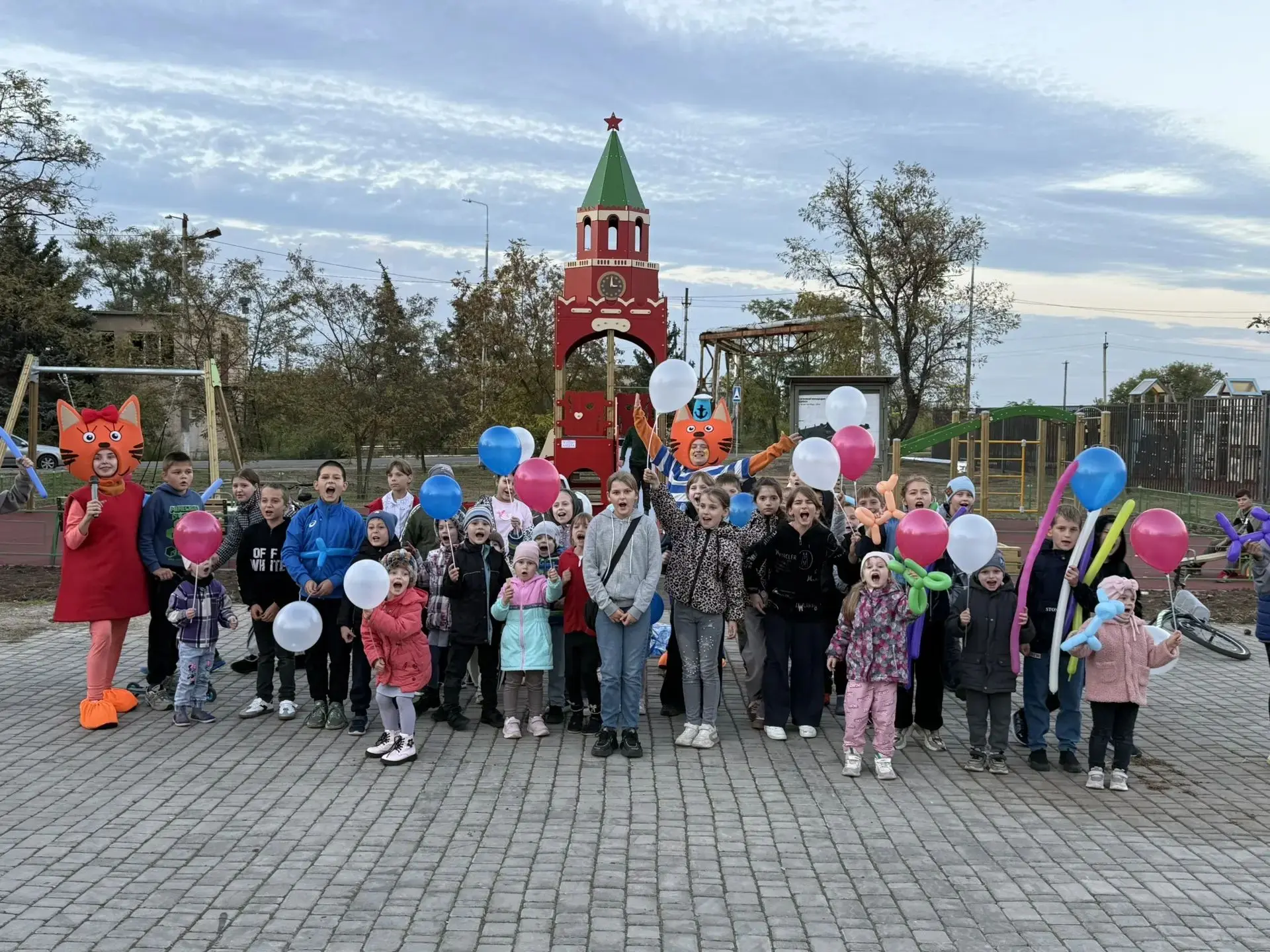 🎈 Сладкая вата, мыльные пузыри и море детского смеха: в Талаковке устроили настоящий п...