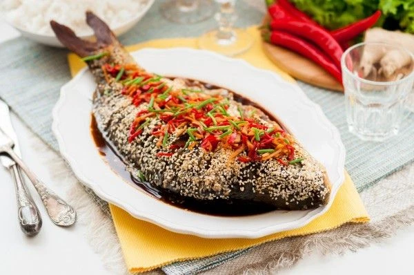 Карп с кунжутом по-восточному