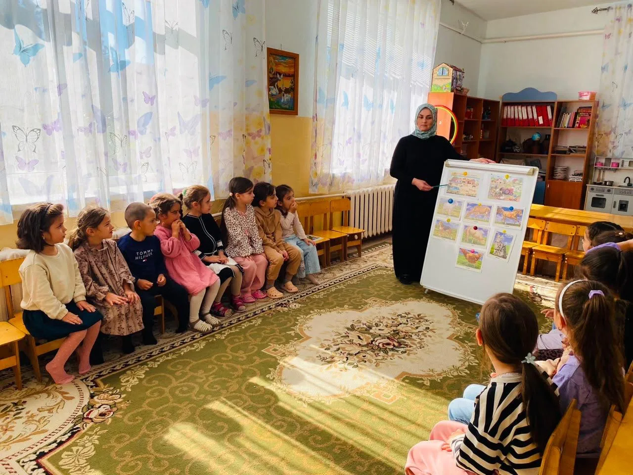 Ознакомление с окружающим миром в подготовительной группе: «Сказка» на тему: «К дедушке...