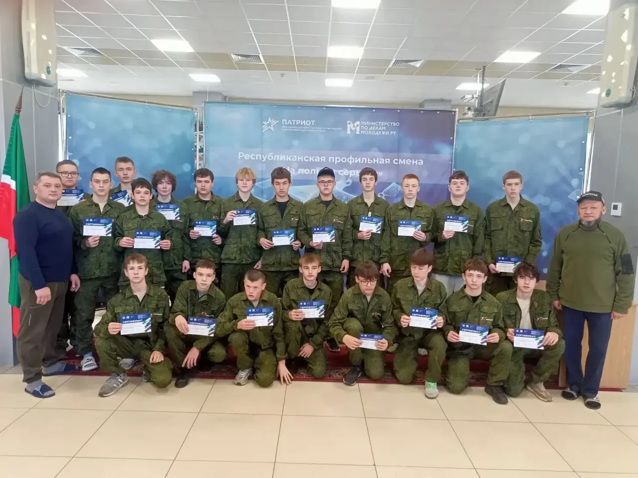 Учебные сборы по основам военной службы: наши десятиклассники на страже знаний!