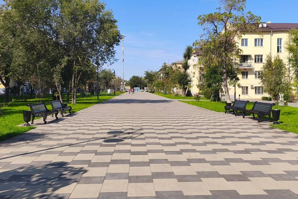 В Волгограде отремонтирован и благоустроен участок одной из самых длинных пешеходных ул...