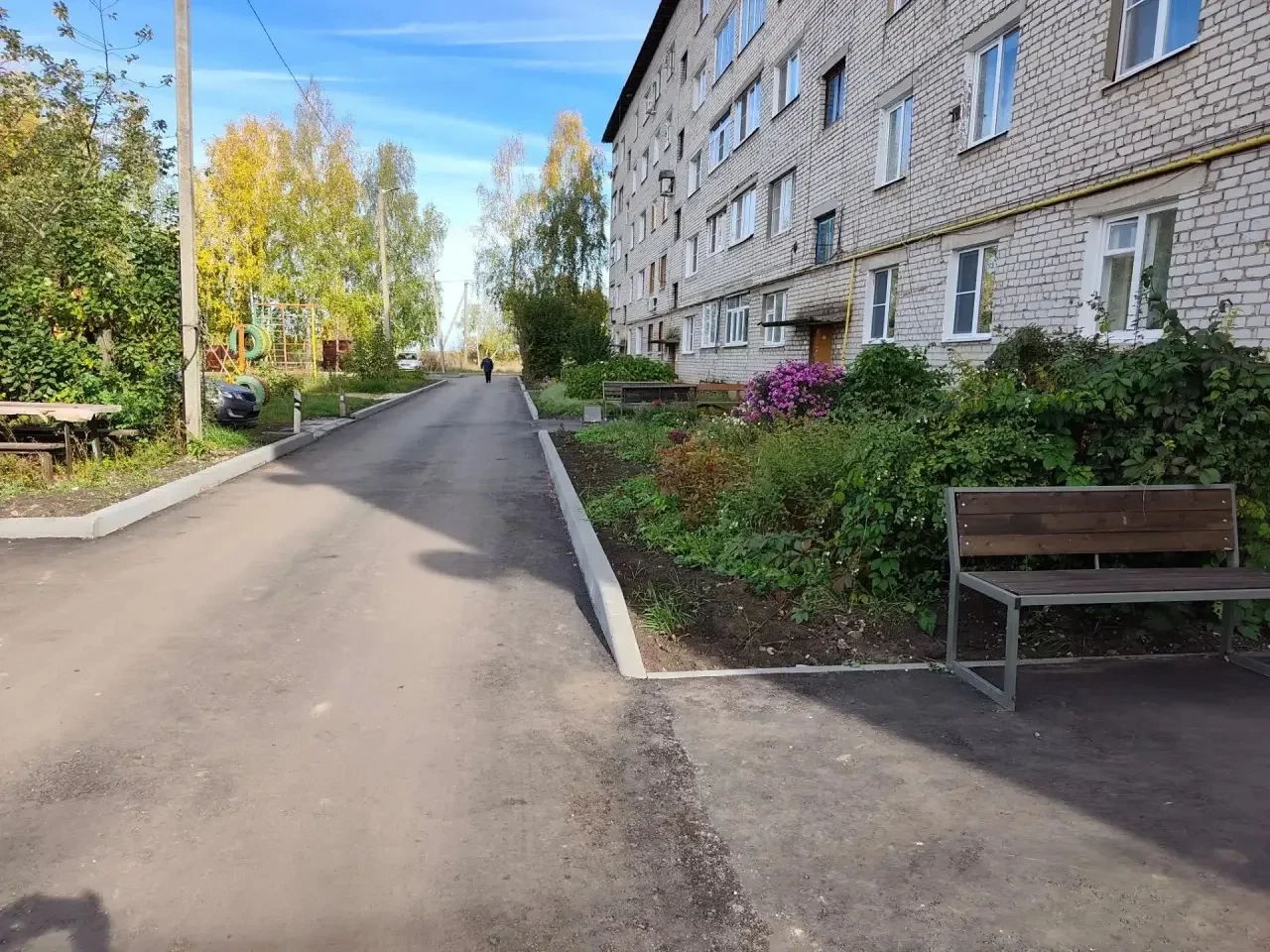 🛠️ В регионе продолжается благоустройство дворов